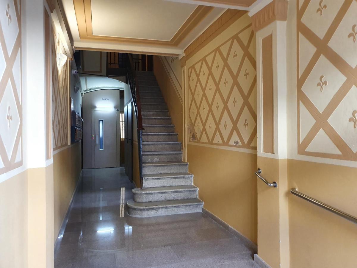 Ferienwohnung Penthouse In Sagrada Familia Barcelona Exterior foto